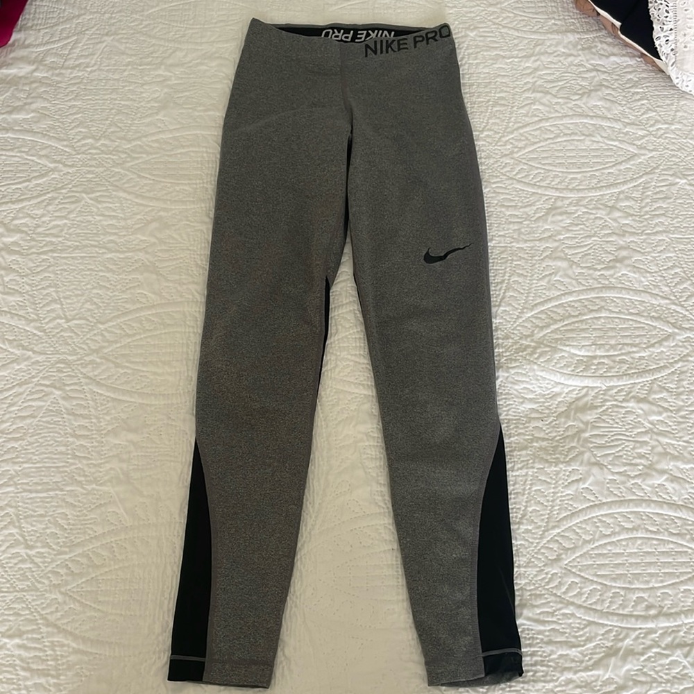 Nike pro leggings